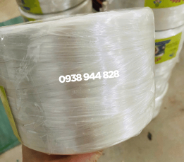 Cuộn dây nilon màu trắng